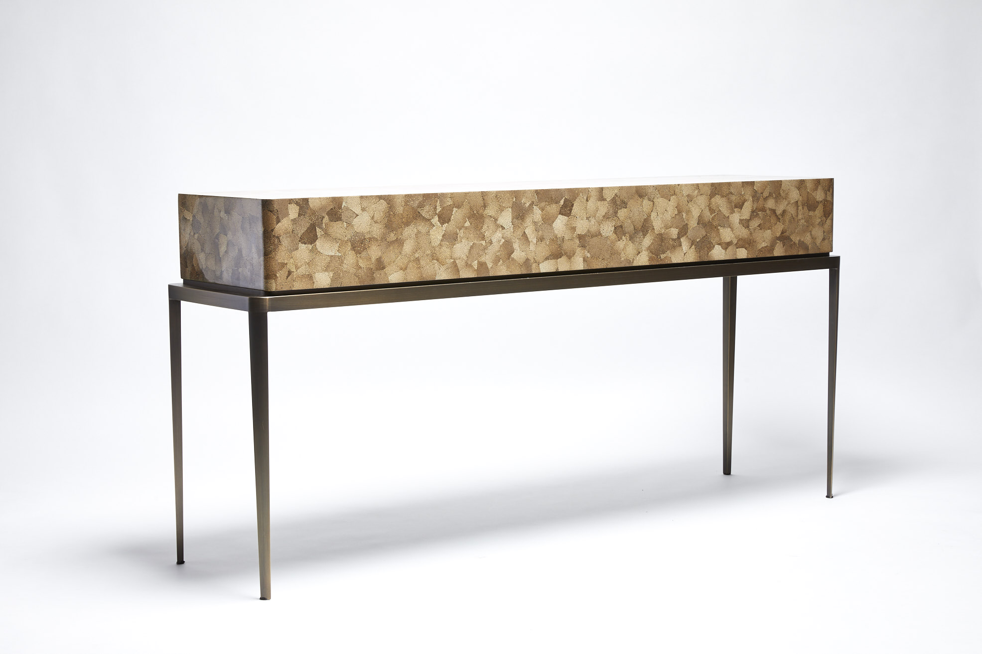 Console-070