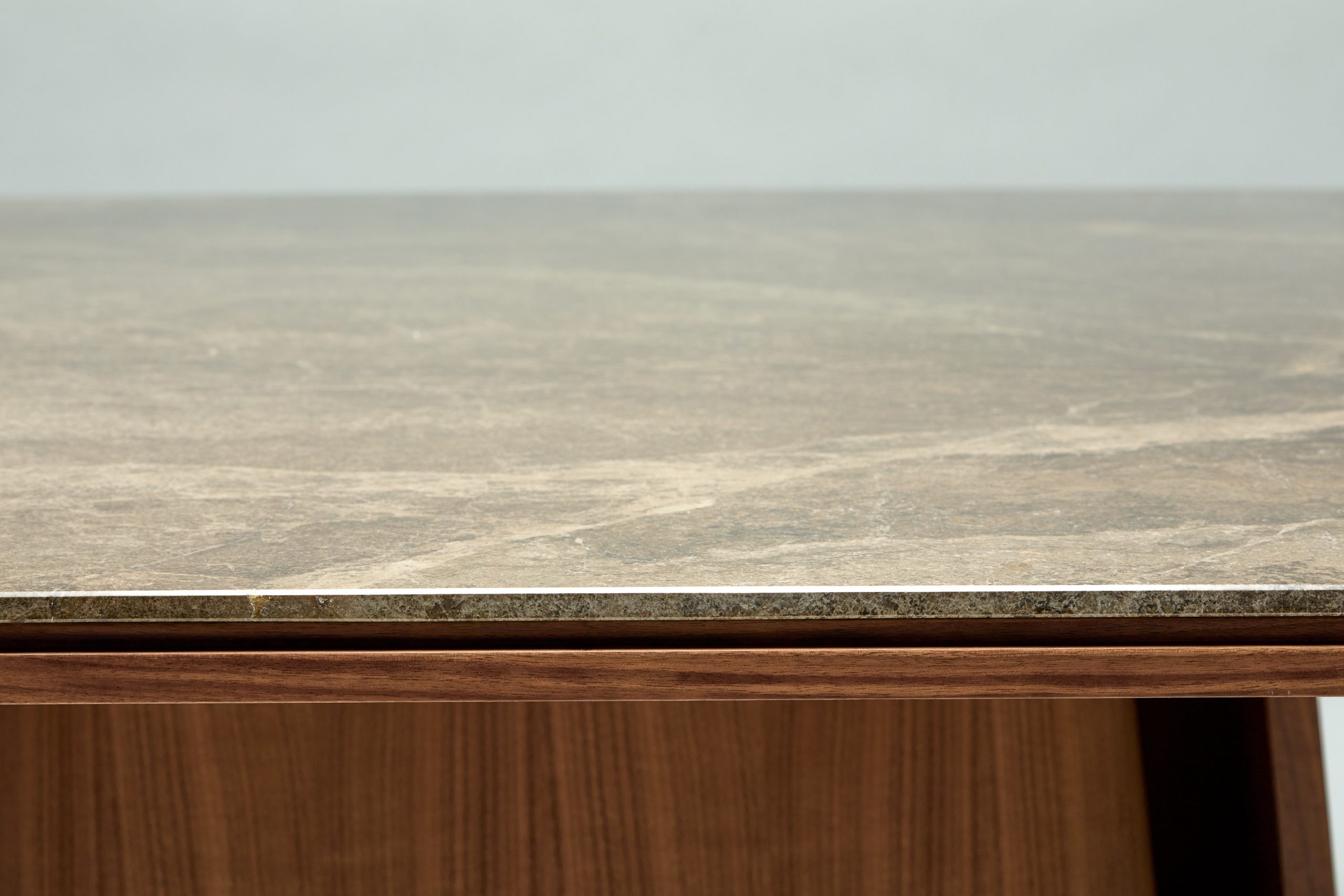 OOMA TABLE CARRÉ