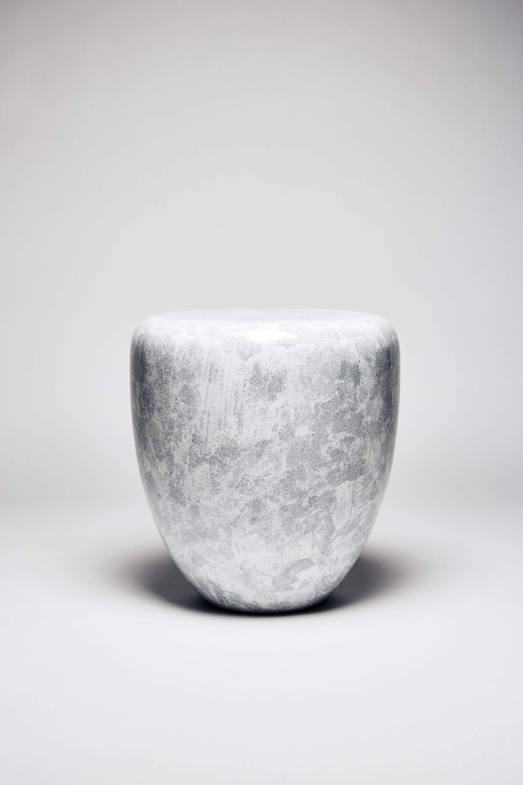 RAD_DOT_EGGWHITE_02