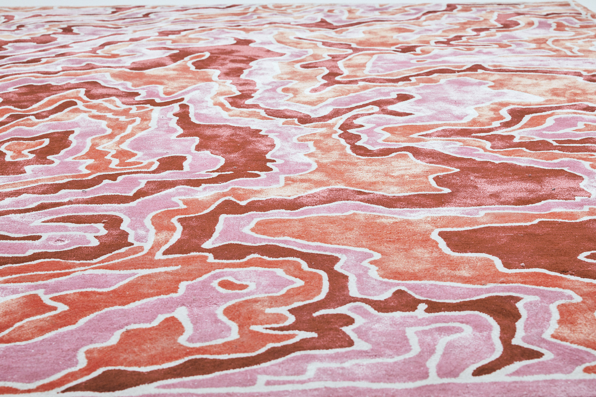 REDA AMALOU DESIGN_ALICE_pink_3