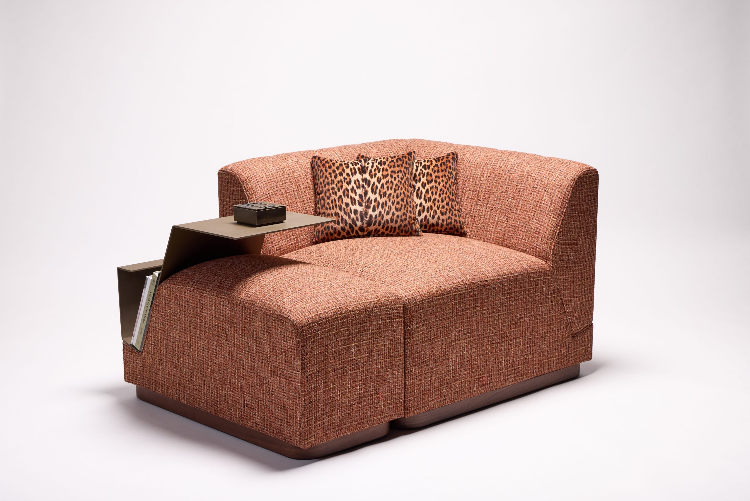 Reda AMALOU_Ziggy armchair-©Mikael Benard_2