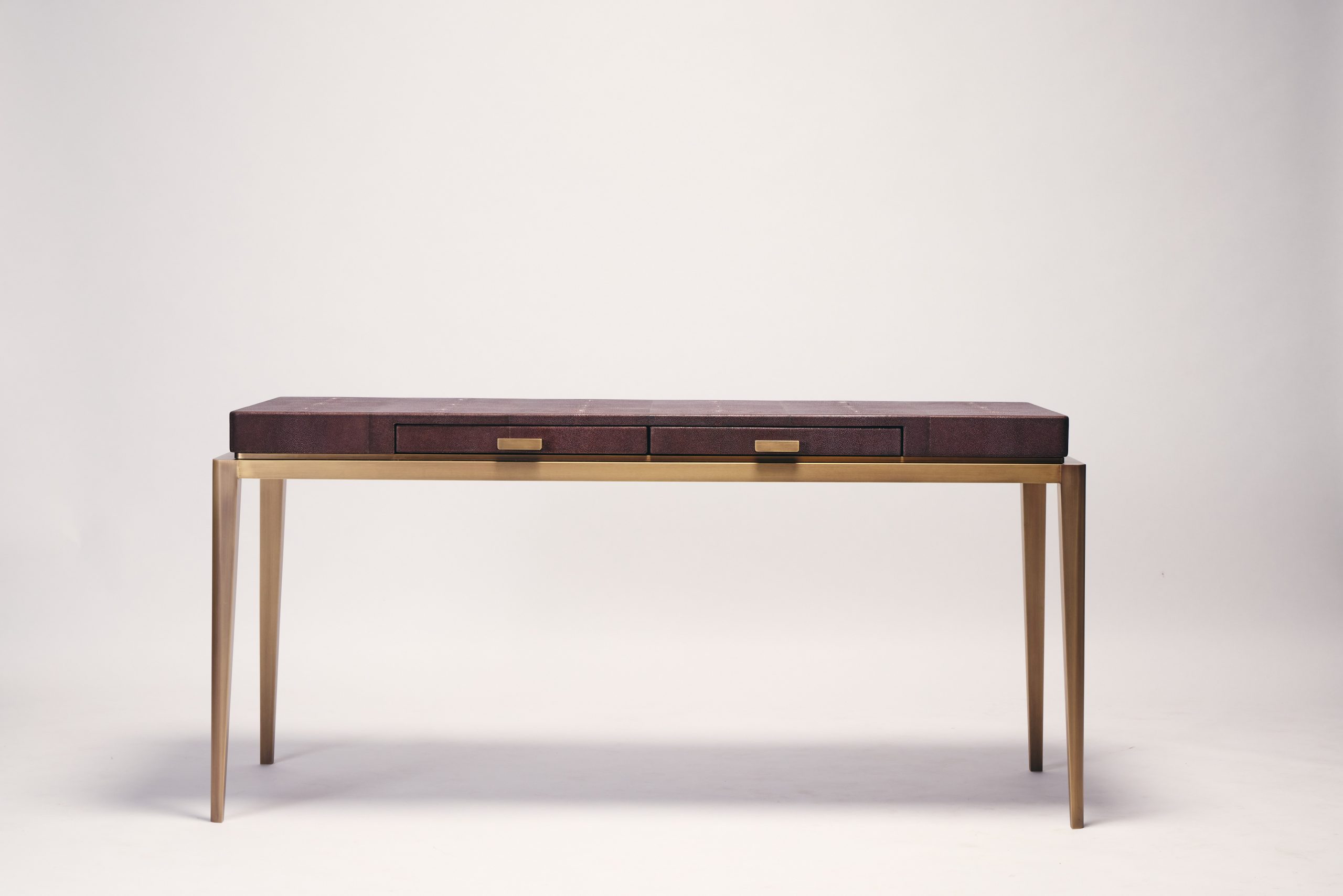 Reda AMALOU_collection Galerie_Edha Desk_Brown shagreen_©Mikael Benard_31