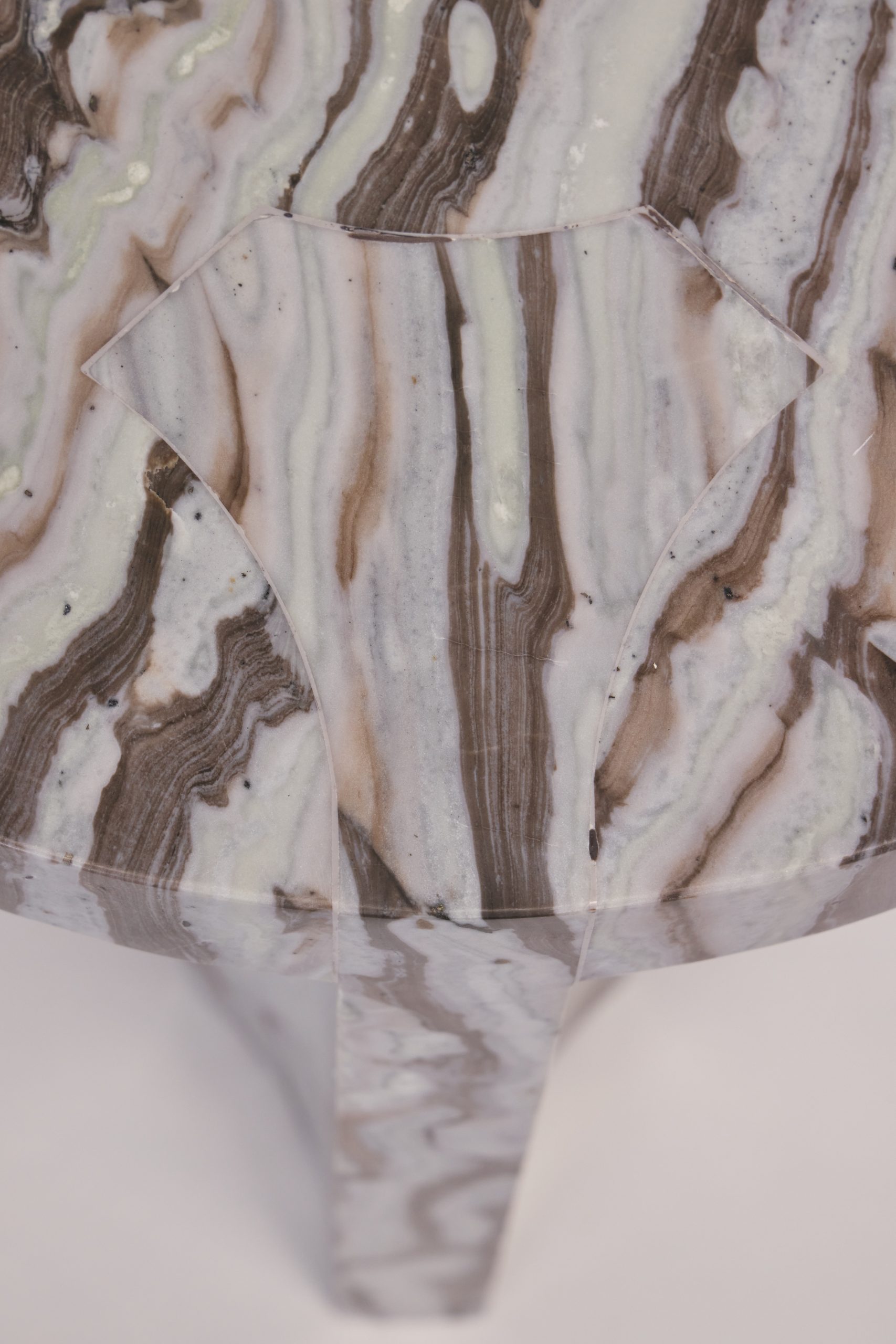 Reda AMALOU_collection Galerie_INLAY side table_Bamboo marble_©Mikael Benard_22