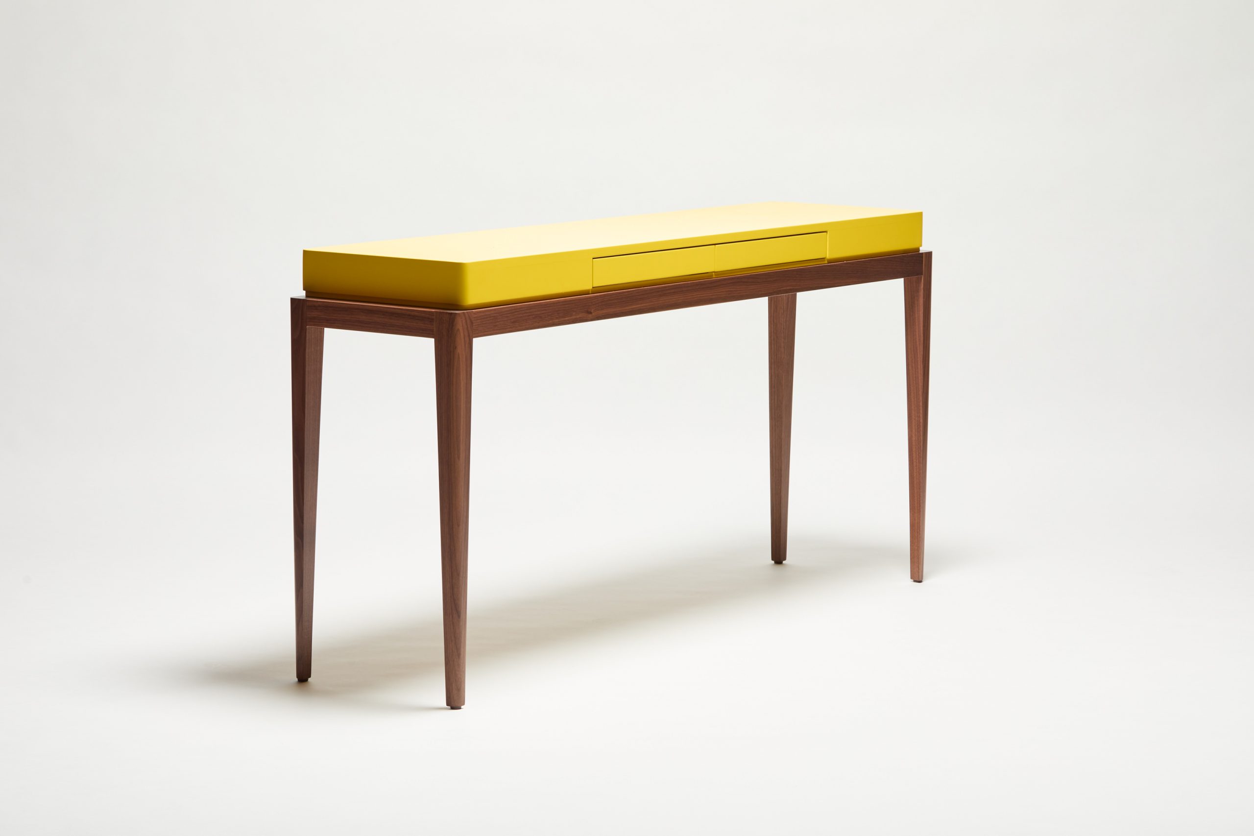 RedaAmalouDesign_TARA console _jaune4