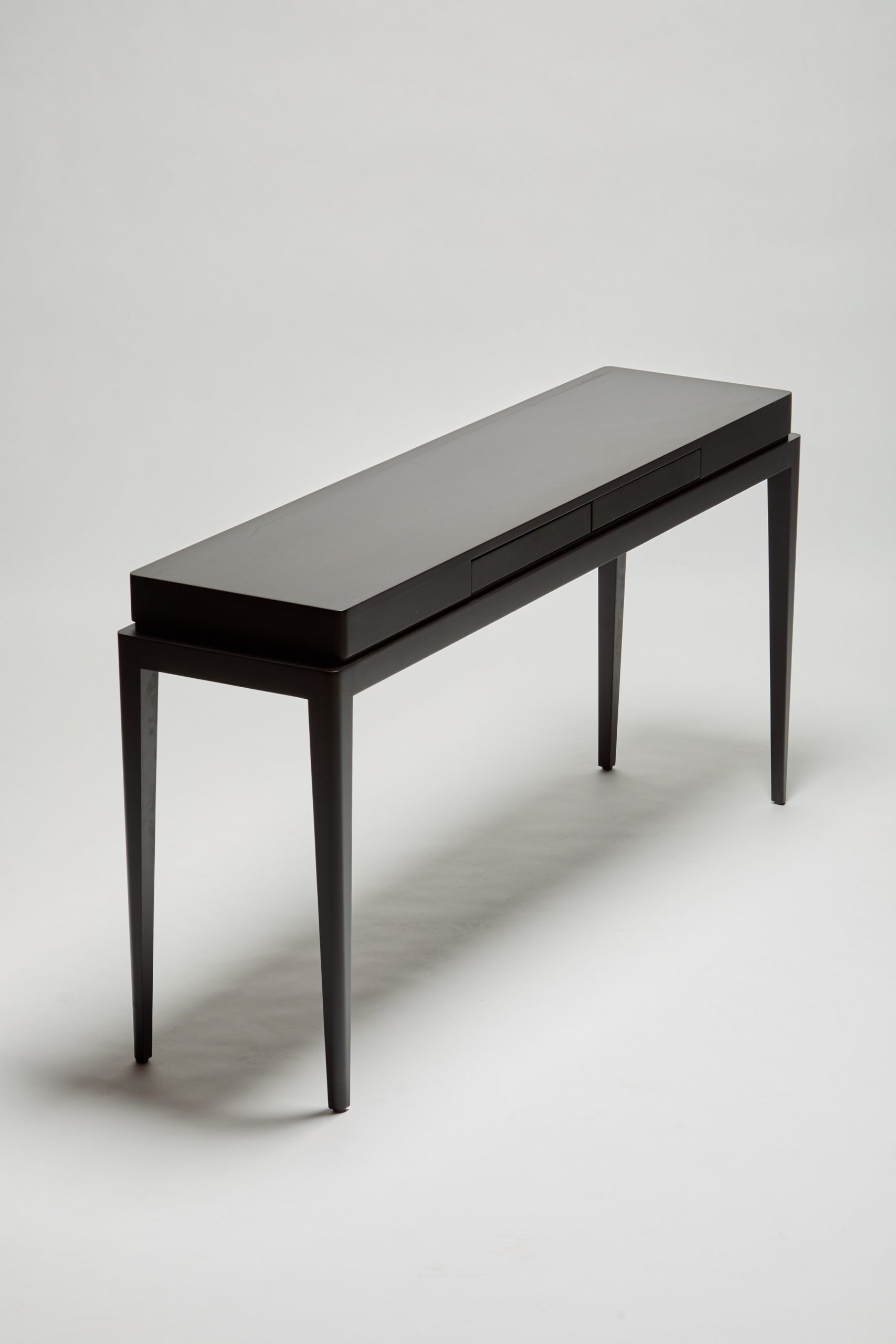 RedaAmalouDesign_TARA console _noire10
