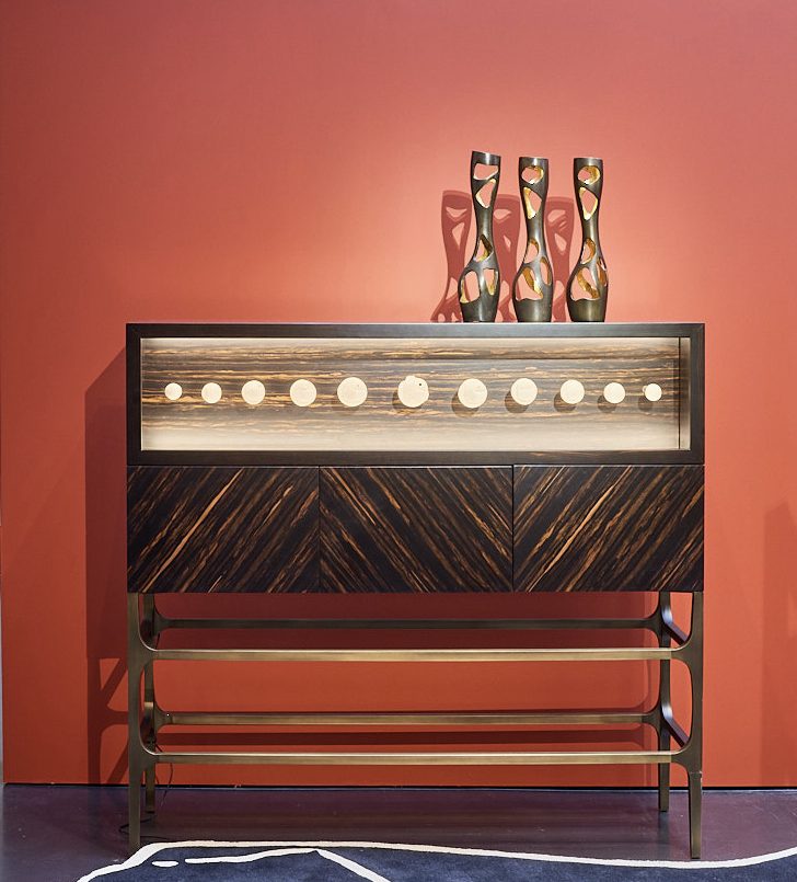 Cabinets & Sideboards