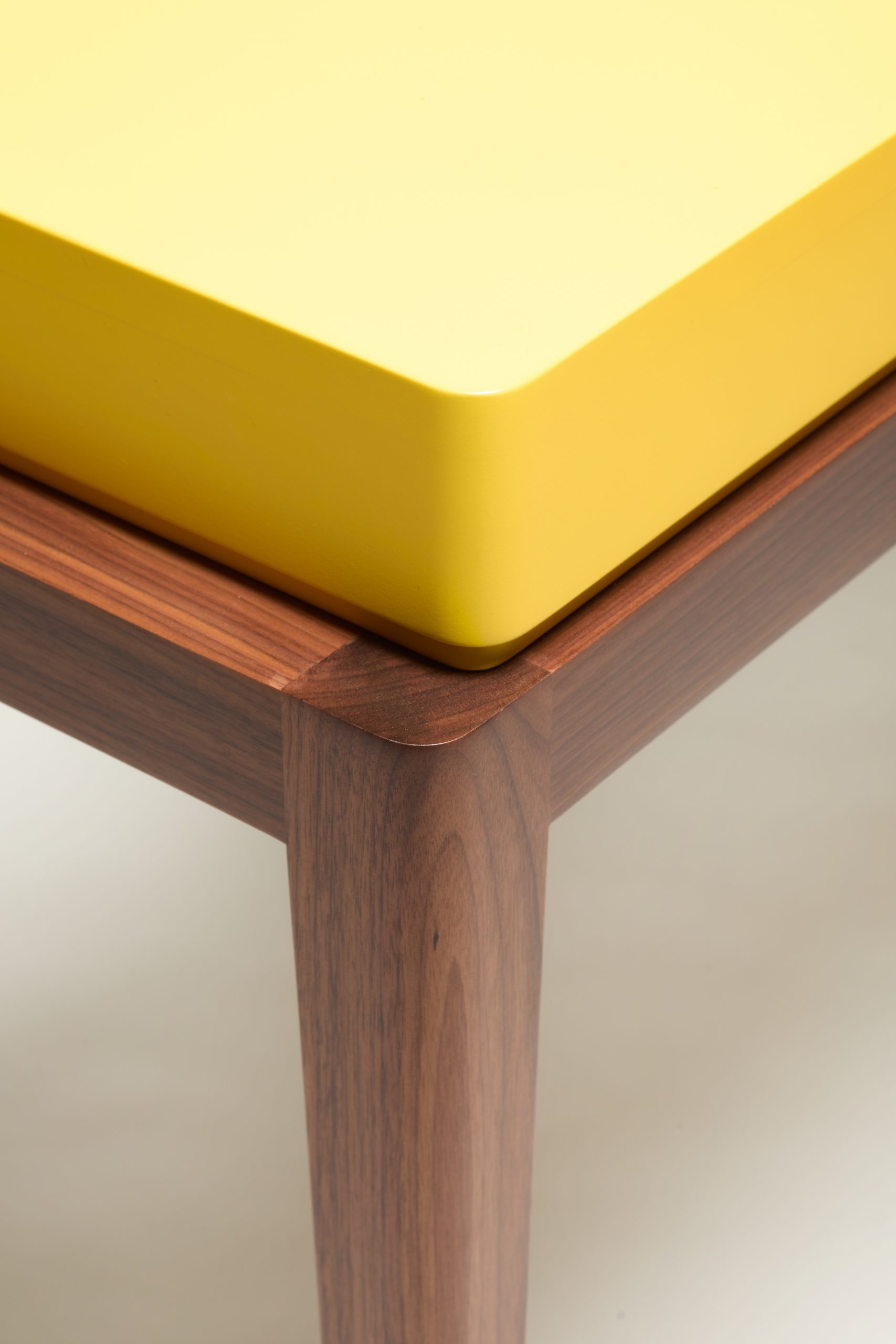 REDA AMALOU DESIGN_TARA Console_12